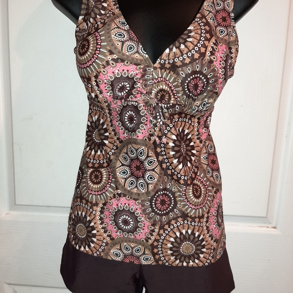 Swimsuit - Picture 3 of 3